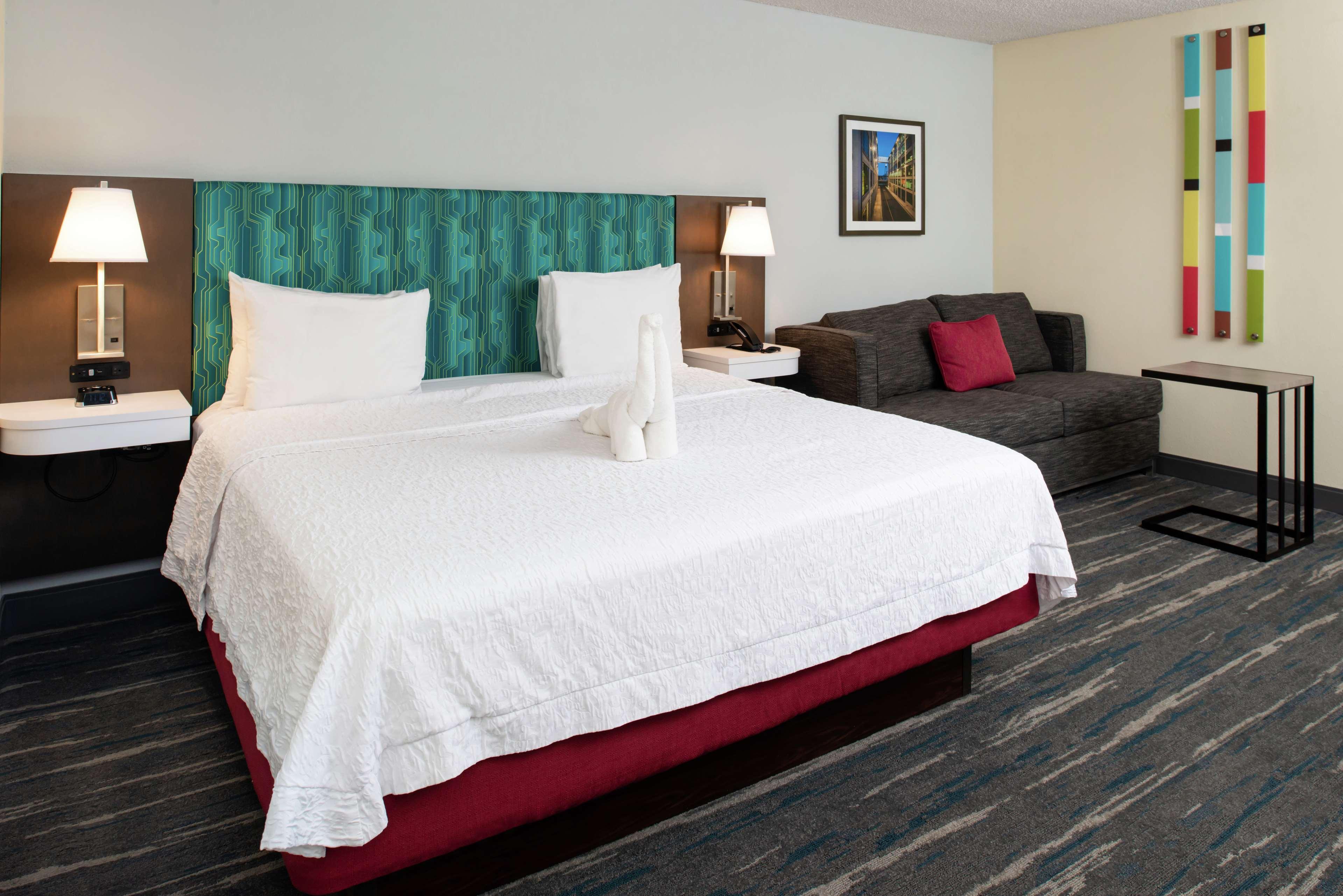 Hampton Inn Greensboro Airport Eksteriør billede